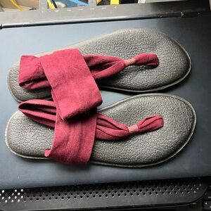 Sanuk Burgundy Sandals